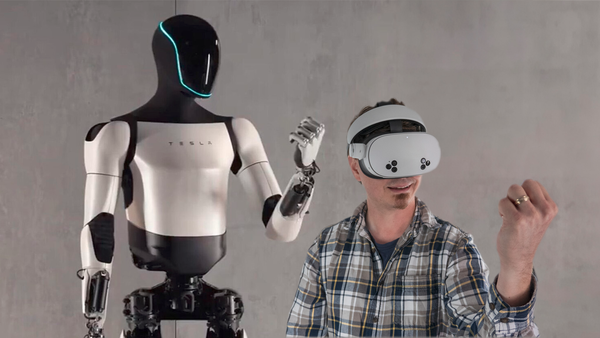 photo montrant une personne équipée d'un casque VR et d'un gant, contrôle le robot à sa gauche qui est dans la même position